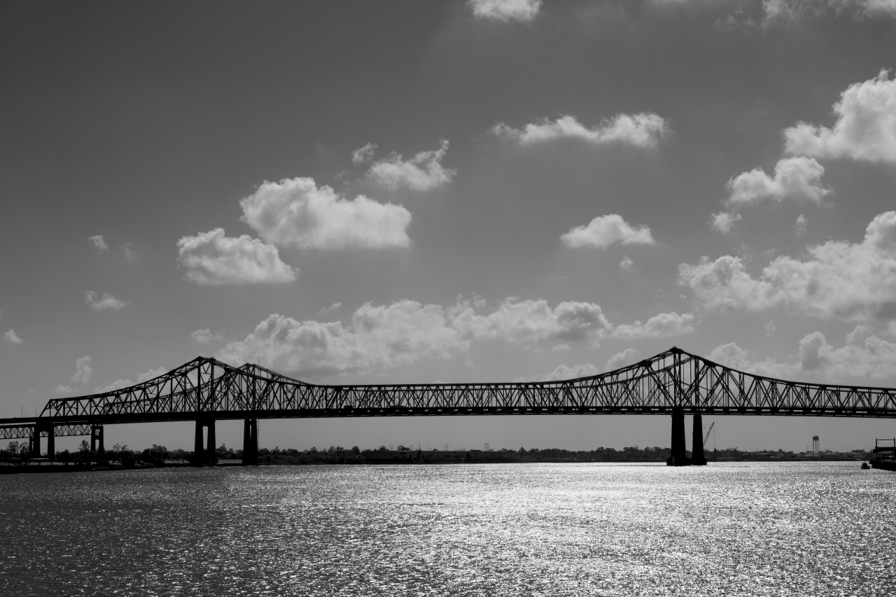 Black20White20Bridges-ID8562-1280x853.jpg